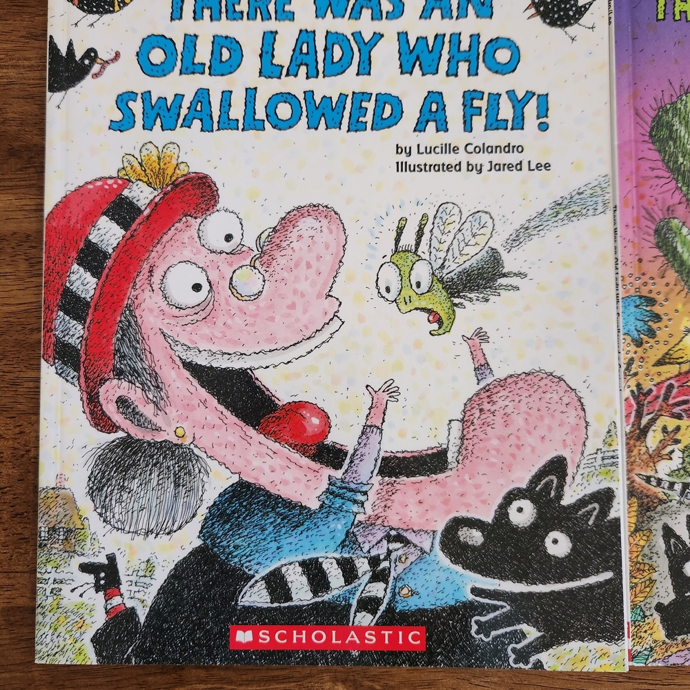 Scholastic Children's Book Set- There Was An Old Lady